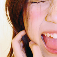 Ψ������Ů��QQͷ�����о�ֹ�����ǵ�����չ¶����