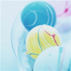 �ɰ�����������߲��ǹ�ͷ���һ��Ǹ����ӣ��Ҳ�����