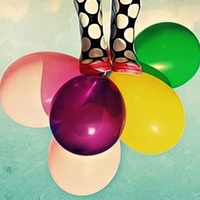 �ɰ�����������߲��ǹ�ͷ���һ��Ǹ����ӣ��Ҳ�����