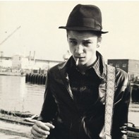 �˸� �⾳����