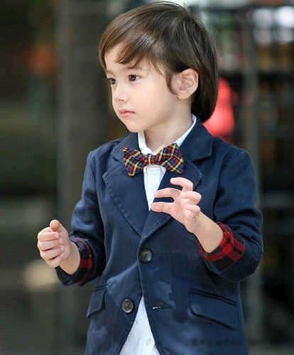 �ܳ���С˧����Ů