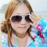 �ڰ��˸�Ů��