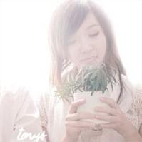 �ڰ��˸�Ů��