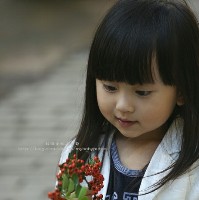 ���۾��ɰ�СŮ��