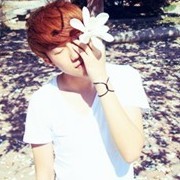 ������Ů���˸�