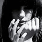 �ڰ�Ů���˸о�̬