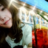 ������Ů����̬