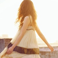 ���徲̬����Ů��