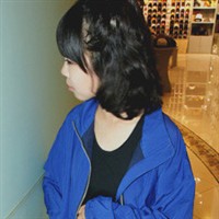 ��ɫ��˧��