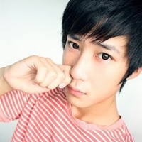 ����լ��