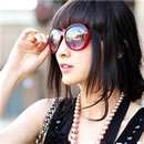 ���۾���Ů