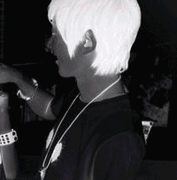 ������������ͼͷ��һ��һ�ң�һ�ԶԵĸ����ͼ����