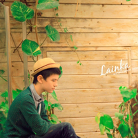 QQ����ͷ������һ��һŮ���Ҹ������Ǵ�������װһ��һ��