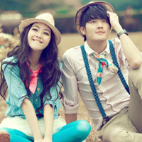 ���һ����QQ����ͷ������������֪���ڵȵ���һ��