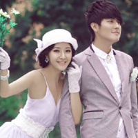 ���һ����QQ����ͷ������������֪���ڵȵ���һ��