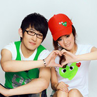 ���һ����QQ����ͷ������������֪���ڵȵ���һ��