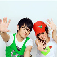 ���һ����QQ����ͷ������������֪���ڵȵ���һ��