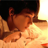 ���һ����QQ����ͷ������������֪���ڵȵ���һ��