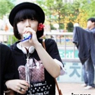 ѧ��QQ����ͷ��һ�ԶԵģ��ഺ��������������װ��