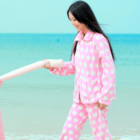 qq����ͷ��һ�ԶԵģ�һ��һŮһ��һ�ҷֿ�2�ŵ�����