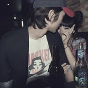 QQ����ͷ��һ�ԶԵģ�����޴������Ҹ����ڴ˿�