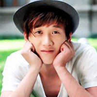 QQ����ͷ��������ԶҪ��һ��һ��һŮһ��һ��