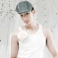 QQ����ͷ��������ԶҪ��һ��һ��һŮһ��һ��