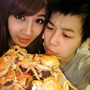 qq����������ͷ�񣬷�����һ��һŮΨ����ק