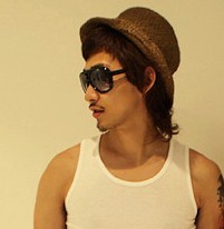 qq����ͷ������Ů��,2011���µ�һ�Զ�һ��һ��ͷ��