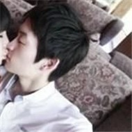 ��������ͷ��һ��һŮһ��һ��