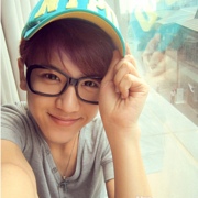 ���Կ��о�̬