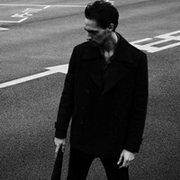 �ڰ׵��Ƿ�����qqͷ��_���к��Ľ����Ļ���