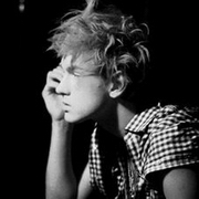 ŷ�������Ƿ�����ͷ�񣬰������߲�����ȥ