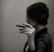 ŷ�������Ƿ�����ͷ�񣬰������߲�����ȥ