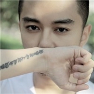 QQ�˸и�������ͷ��_�����׵�˵����������Һ���ʹ