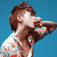 ����Ψ������ͷ�񣬳���ʱ�е���װ����˧��������