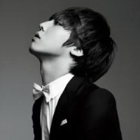 ˧���������к�QQͷ��һ˫���ĵĴ��۾�һգһգ��ɰ�