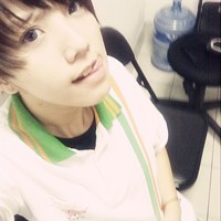 qq����ʱ����ʿͷ�񣬴����۾����������ǲ�һ��