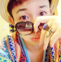 ����������ͷ��ק�������۾�����ô��˧������