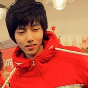 ���Ը���������QQͷ���������λ�����ʵ