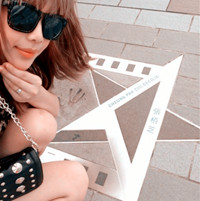 ��ʿ�Ʒ��ɰ�Ů��QQͷ�������������󵨵�Ц