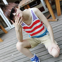 �����˸�ŷ������ͷ�񣬻�ɫ�������˲������˵�����