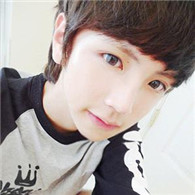 ���峬�ɰ�����ͷ��2011QQ���³�������ͼƬ