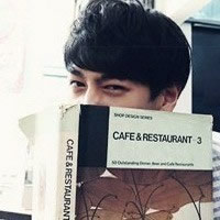 �ÿ���Ψ������ͷ�񣬺�ɫͷ�������������ǵĴ���