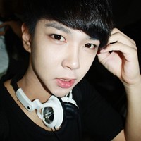 �����QQ����ͷ�񣬳�ק��ɫͷ���о��ǳ�����