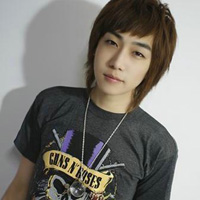 FZL��������ͷ��,��ɫͷ������һ���͸о��ܻ�