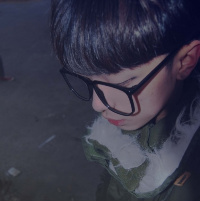 �����Ƿ��˸г���QQͷ���ҹµ��˶�þ����ĵĶ��