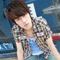 ������Ψ������ͷ�����������͸¶һ˿���������