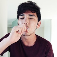 ŷ���Ƿ��˸�����ͷ�񣬷��������̴�ī������Ȧһ���ֿ�