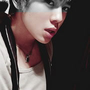 ����QQͷ��˧��С������������ͣ�㻳��ȴ��һ��������